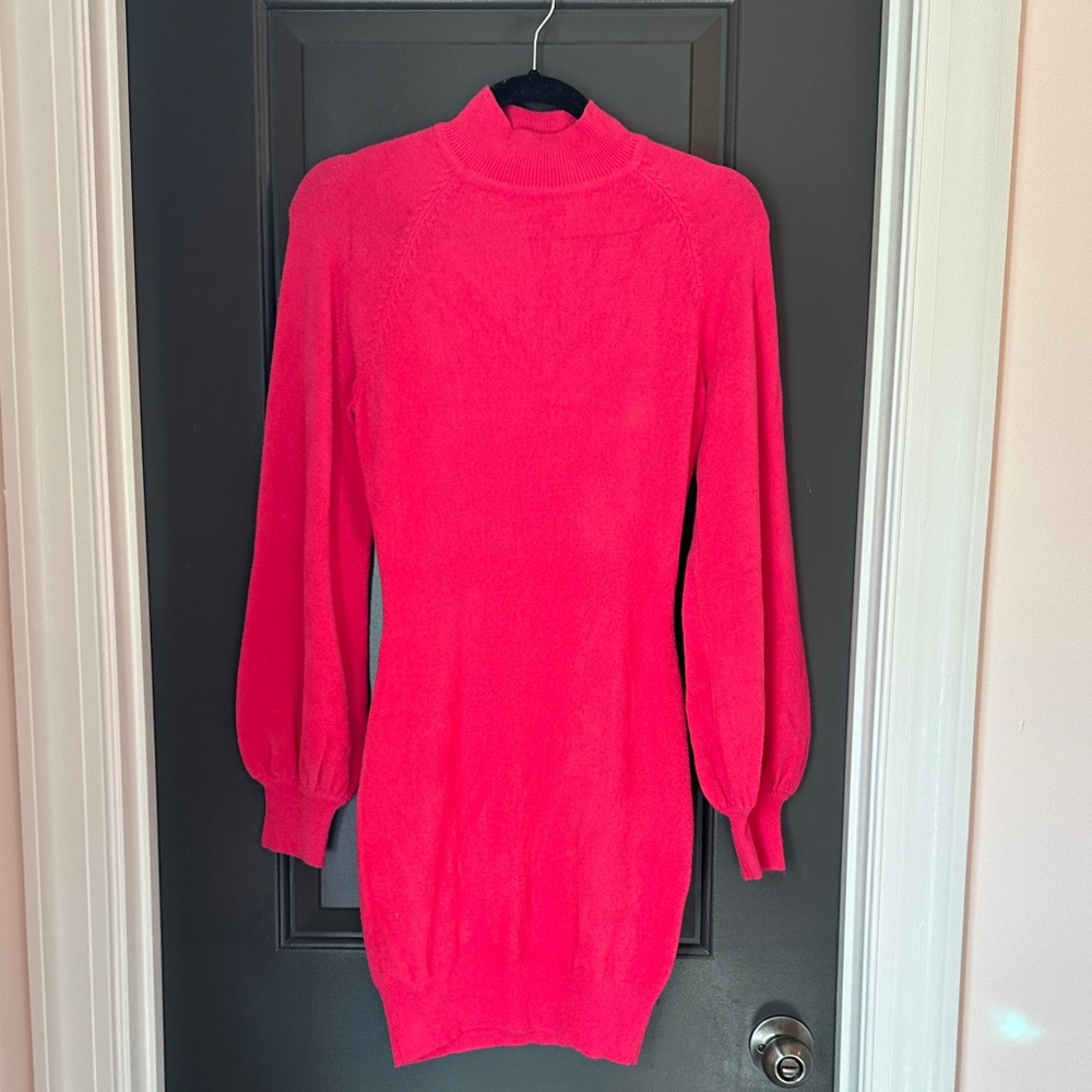 Exlura Vibrant Pink Long Sleeve‎ Dress